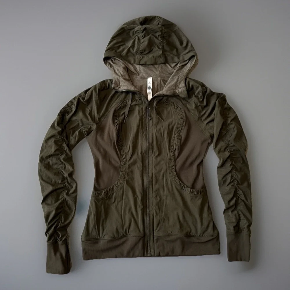Lululemon Dance Studio Jacket III‎ Dark Olive Reversible Full-Zip Hooded Size 10